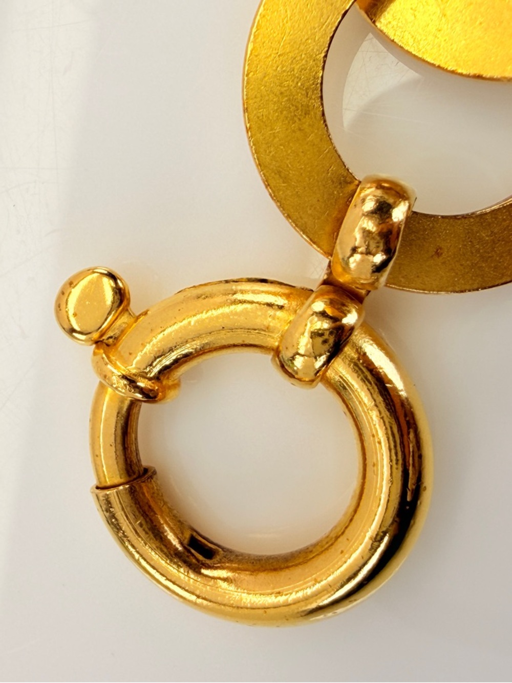 Chanel Gold Hammered Metal Round Chain Link CC Clover Charm Bracelet - Picture 9 of 12